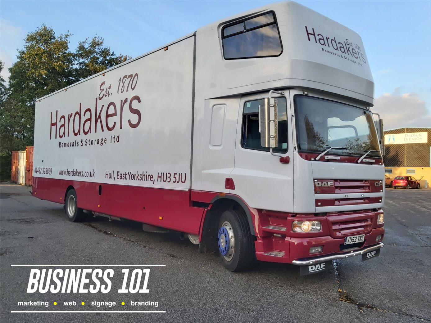 Hardakers Truck 1 + logo
